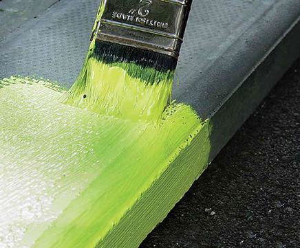 Fluorescent, solvent-free high visibility paint