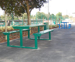 Pelham square-framed steel picnic table