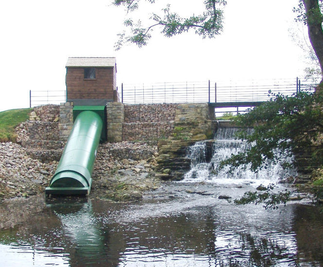 Screw Turbine for low head hydropower generation