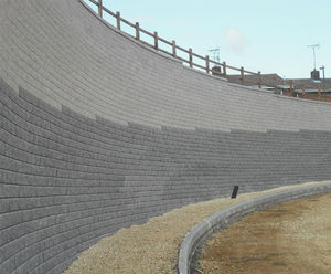 Modular block-faced reinforced soil walls