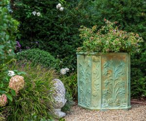 Taj Tank - fibreglass planter and water tank inspired by the Taj Mahal